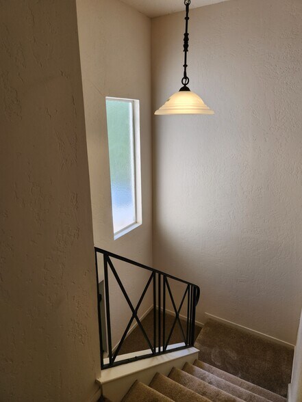 Building Photo - 6043 Leafwood Dr