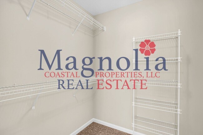 Building Photo - 3 Bedroom 2.5 Bathroom 1488 sf townhome in Cypress Point - Richmond Hill