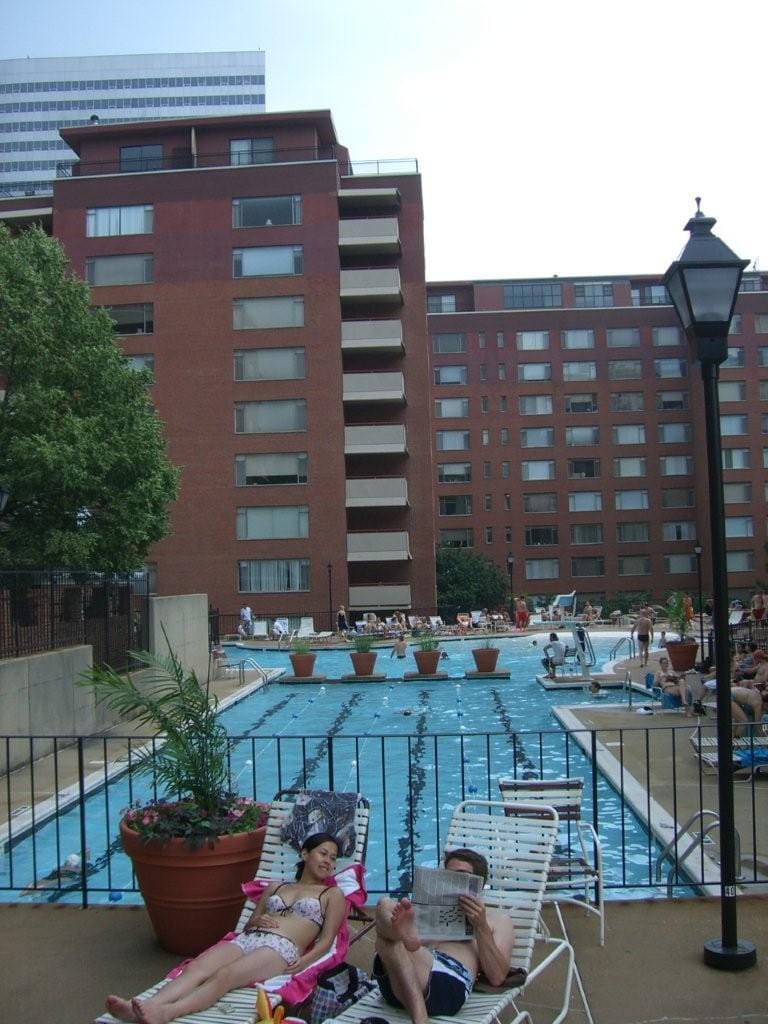 Building Photo - 1121 Arlington Blvd