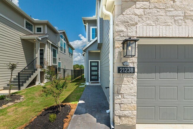 Building Photo - 21238 Black Gap Wildlife Dr