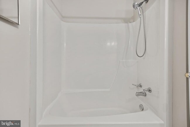 Building Photo - 10118 Little Pond Pl