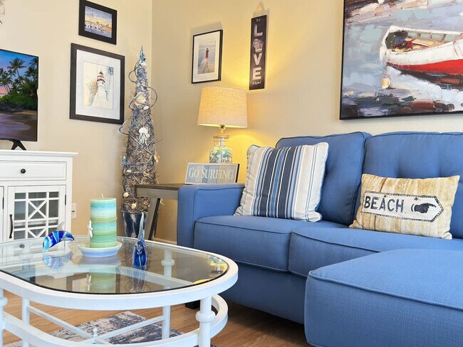 Building Photo - 900 Oxford Dr