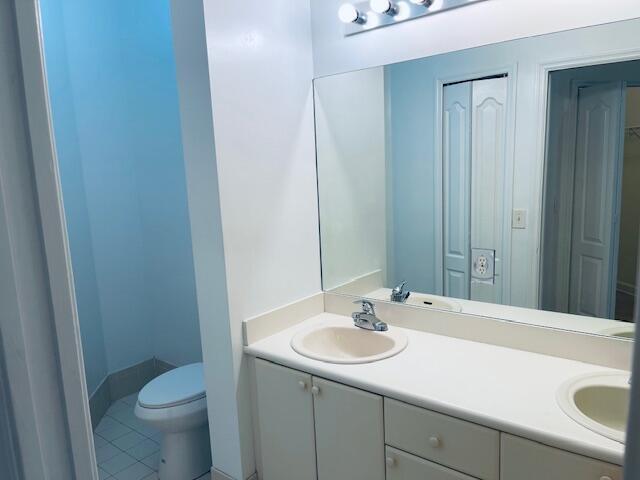 Building Photo - 2030 Shoma Dr