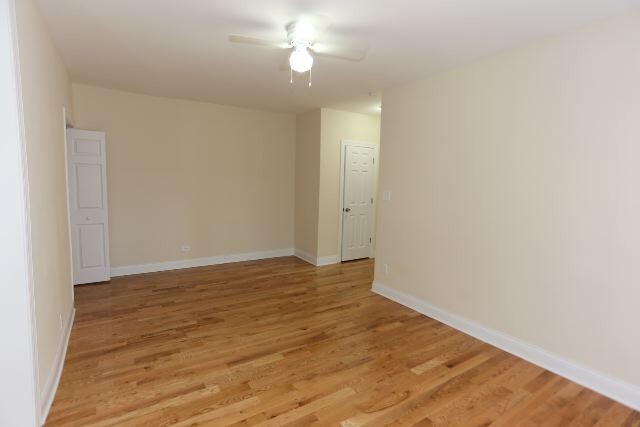 Building Photo - 629 W Cornelia Ave