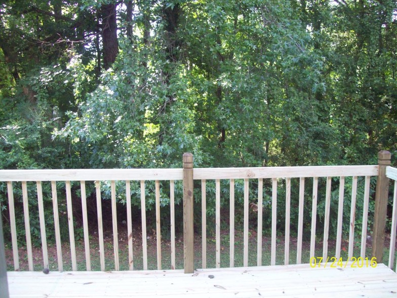 Balcony - 5498 Mallard Trail