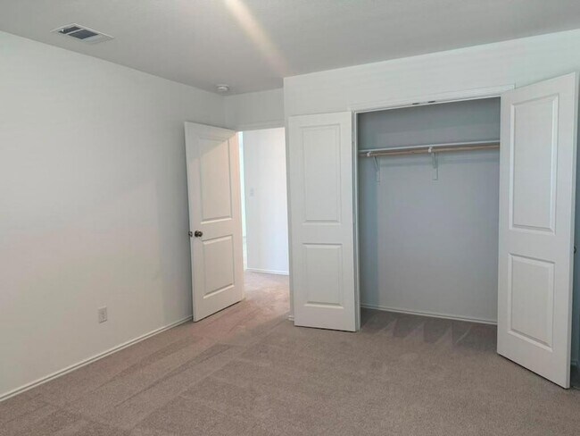 Building Photo - 17808 Indigo Bunting Ln