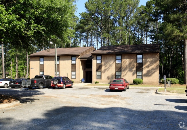Building Photo - Harbor Square II