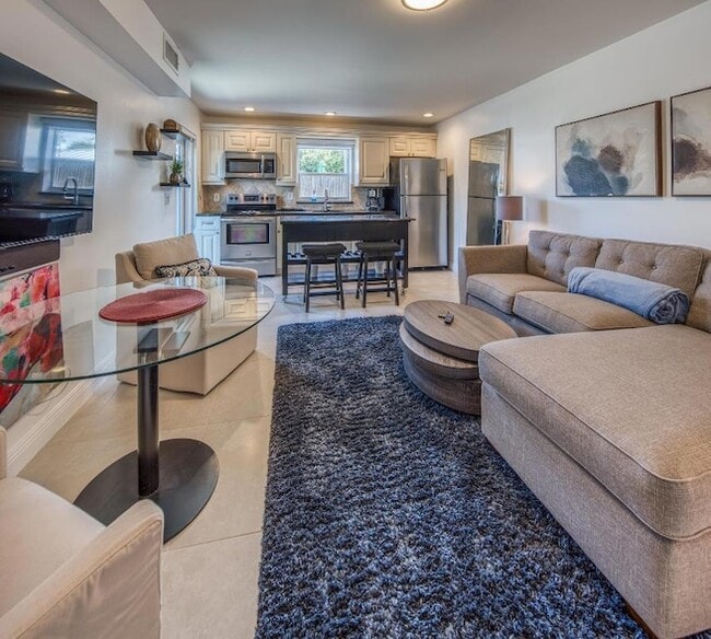 Building Photo - 1331 North N Street