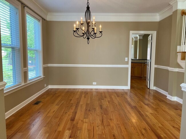 Building Photo - 4 Bed, 3.5 Bath Home w/  3 Car Garage in Williamson Co