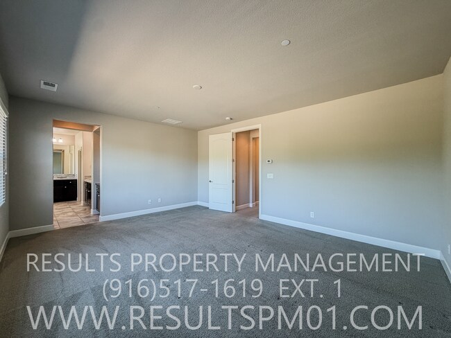 Building Photo - Beautiful Spacious El Dorado Hills Home in gated community