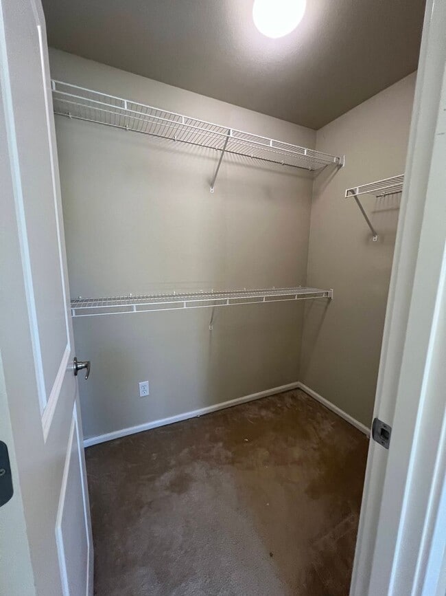 Building Photo - Spacious 4 Bedroom Home with Zen Backyard and 3-Car Garage