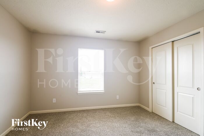Building Photo - 6236 Emerald Lake Ct