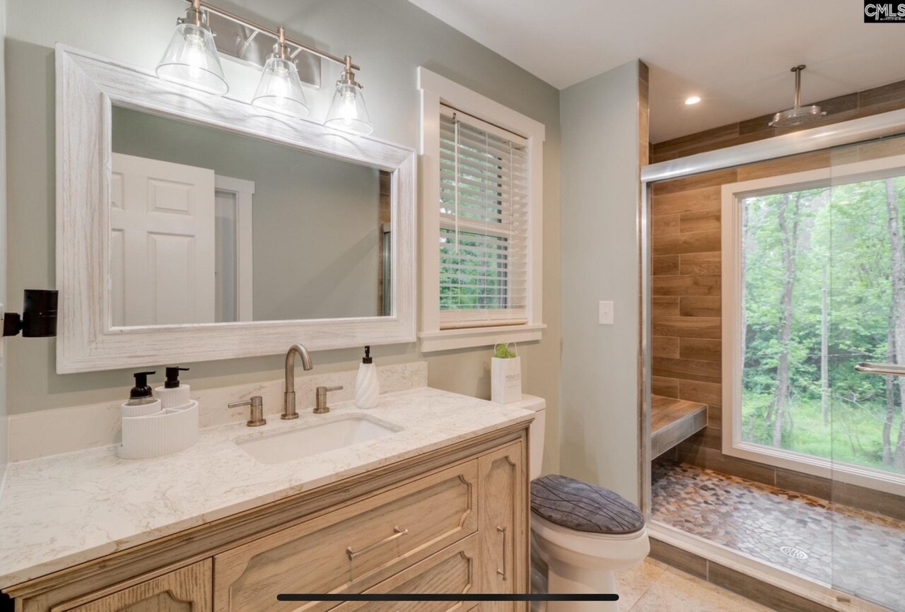 Master Bathroom - 3308 Keenan Dr