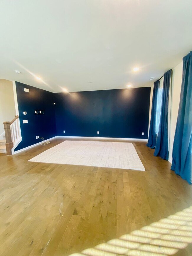 Building Photo - 3BR/2.5BA Townhouse in Matthews.