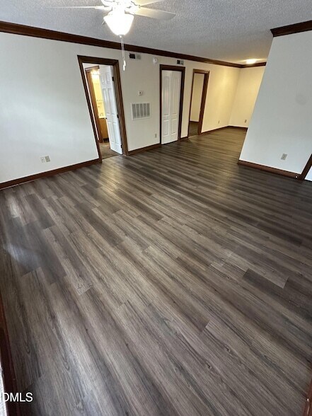 Building Photo - 3523 Ivy Commons Dr