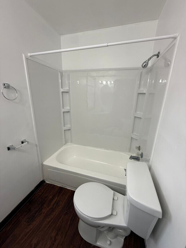 Building Photo - 2807 N 3rd St