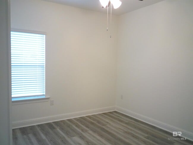 Building Photo - 263 Tillage St