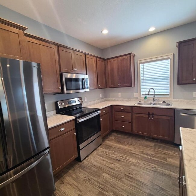 Building Photo - 13656 Four Elms Trail