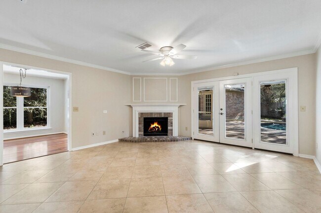 Building Photo - 58 Fire Flicker Pl