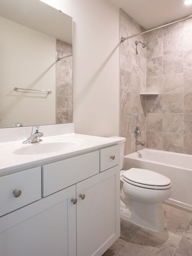 Building Photo - 2864 Sweetbay St