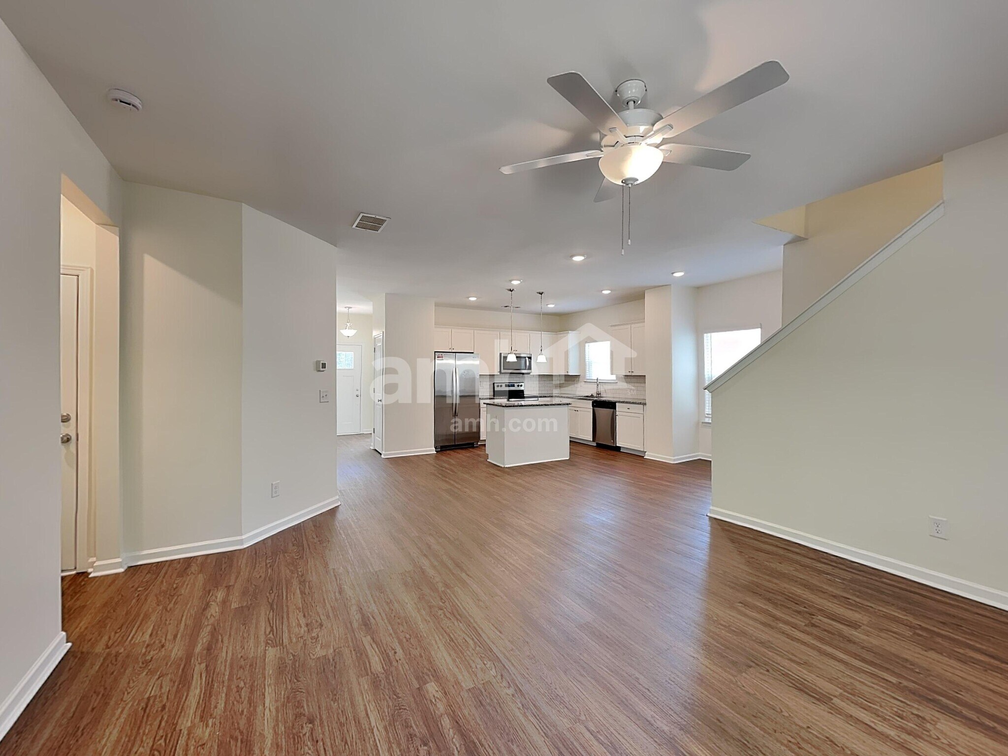 Building Photo - 168 Landsdown Xing