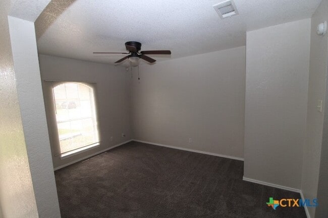 Building Photo - 4306 Lori Dr