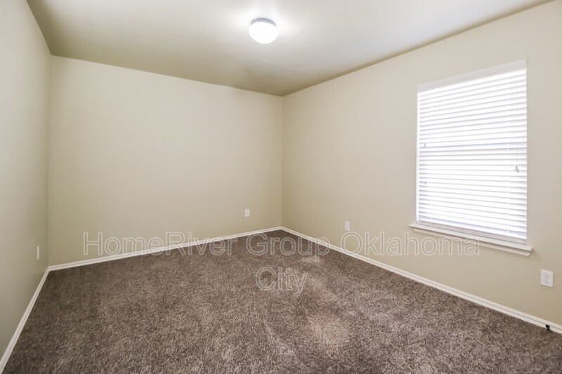Building Photo - 6105 Courtyards Ct