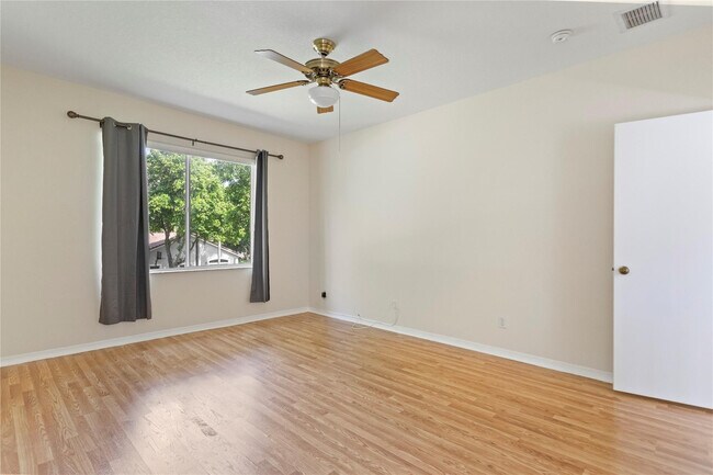Building Photo - 2215 NW 76th Terrace
