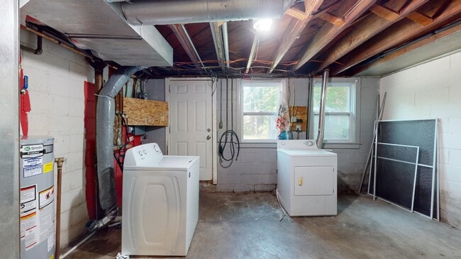 Building Photo - ISU Campus Area - Available August 1st