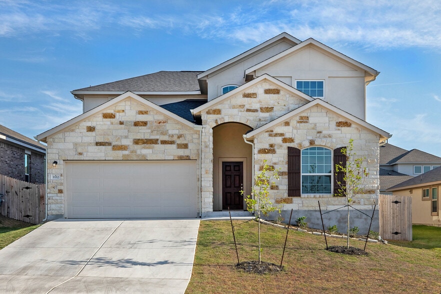 Primary Photo - 5552 Bellissima Way