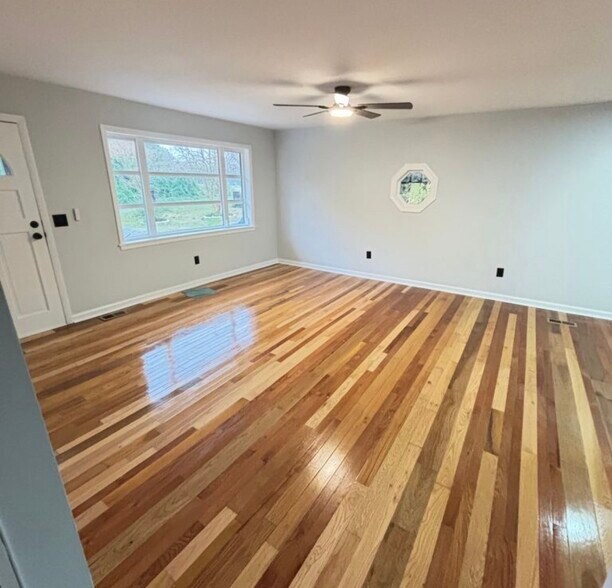 Building Photo - 6381 Elevation Rd