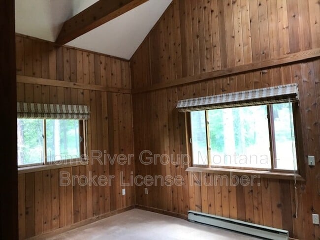 Building Photo - 11100 Grant Creek Rd