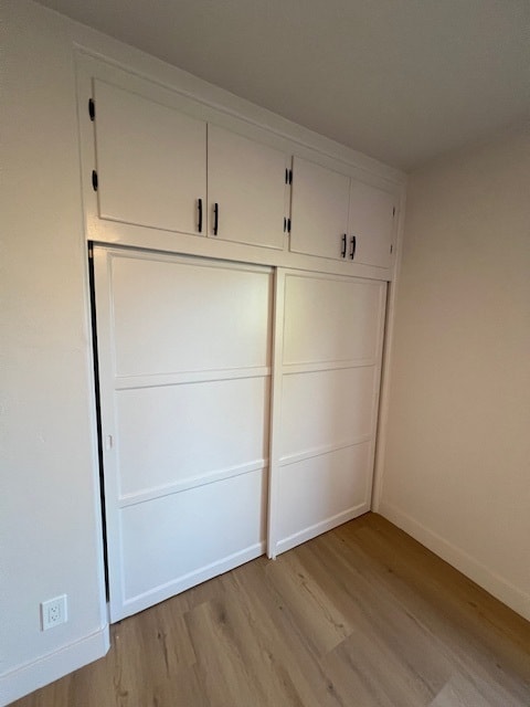 Building Photo - 9415 Mesa Terrace