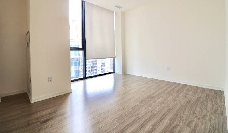 Building Photo - 1319 S Wabash Ave