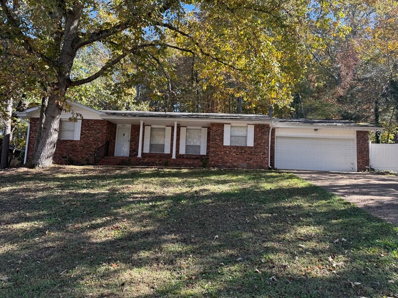 Primary Photo - 2500 Shenandoah Dr