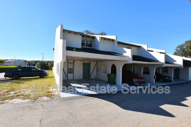 Building Photo - 2251 9th St SE