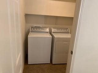 Building Photo - 905 Alamo Plaza Dr