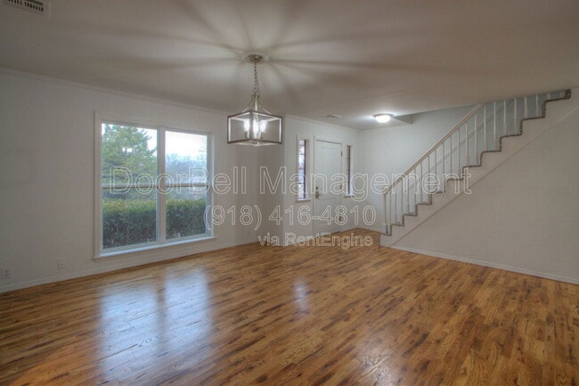 Building Photo - 7217 S Columbia Ave