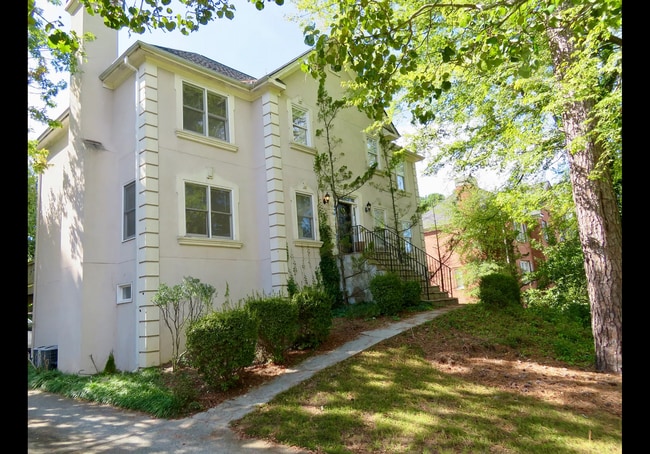 Building Photo - 622 Corbin Lake Ct