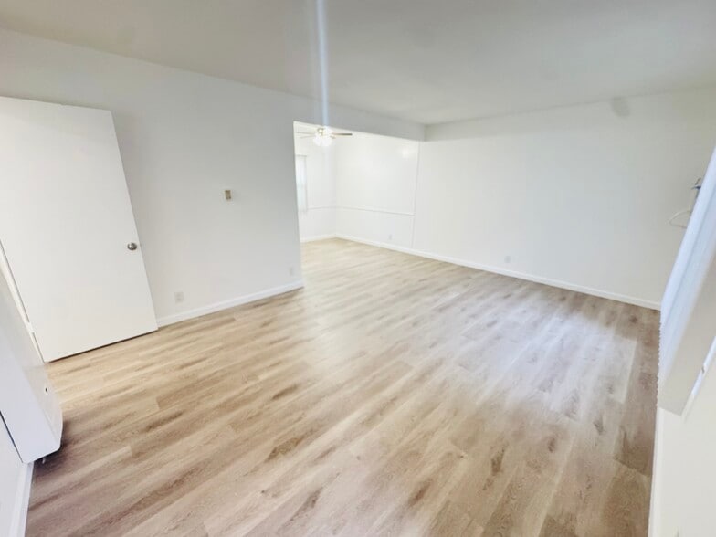 UNIT #3 LIVING ROOM - 19419 Victory Blvd
