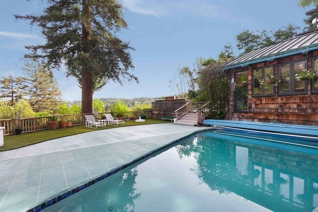 Building Photo - Stunning Architectural Masterpiece! 5BR+Yoga Studio/4.5BA! Ross! Views! Pool! Pet! Waterfalls!  P...