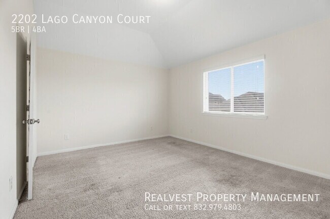 Building Photo - 2202 Lago Canyon Ct