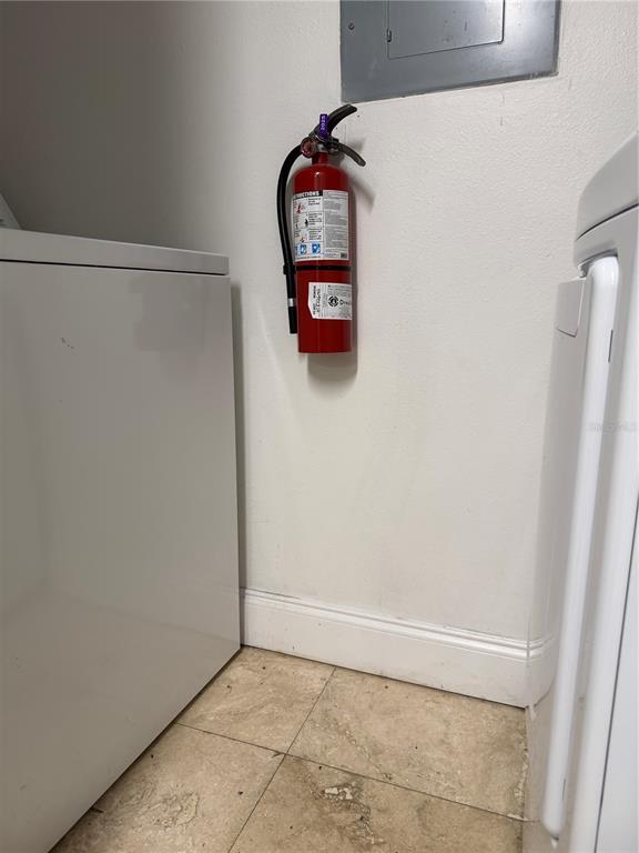 Building Photo - 216 Afton Square