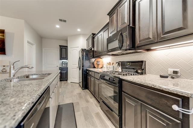 Building Photo - 10117 Burtrum Dr