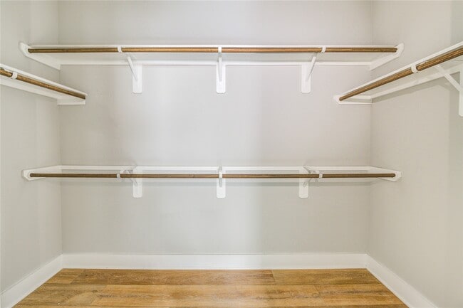 Building Photo - 4220 McKinley St