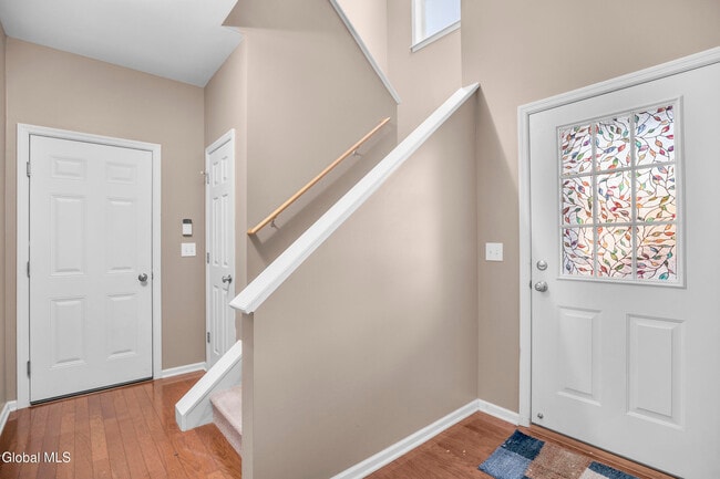 Building Photo - 15 Clarice Ln