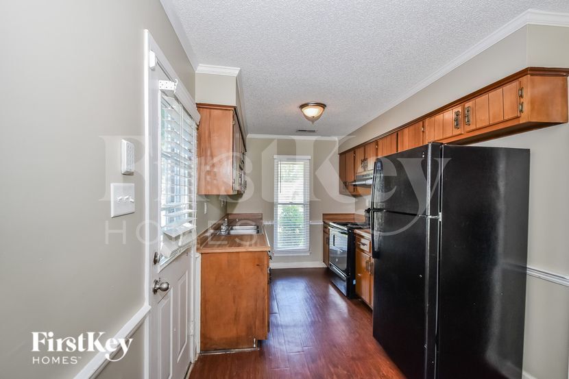 Building Photo - 4570 Fawn Hollow Cove