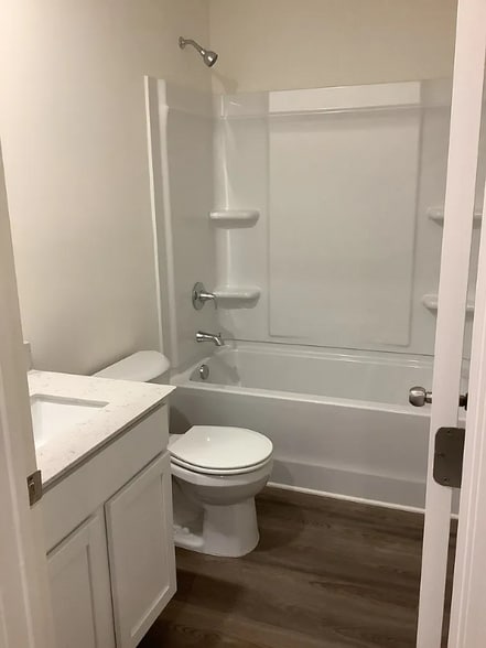 Building Photo - 4664 Sunrise Rdg