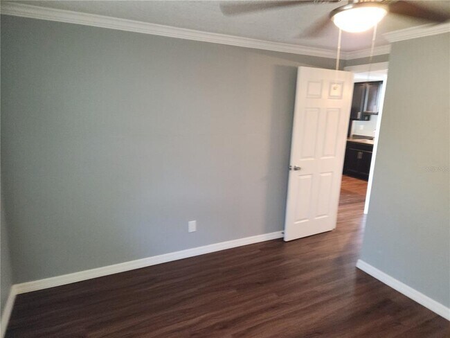 Building Photo - 5901 Bryce Ln