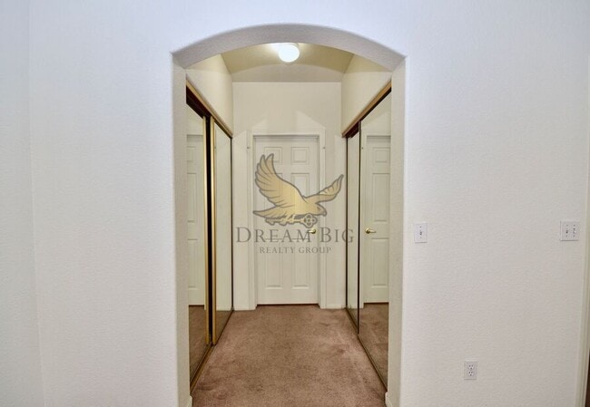 Building Photo - 3320 S Fort Apache Rd